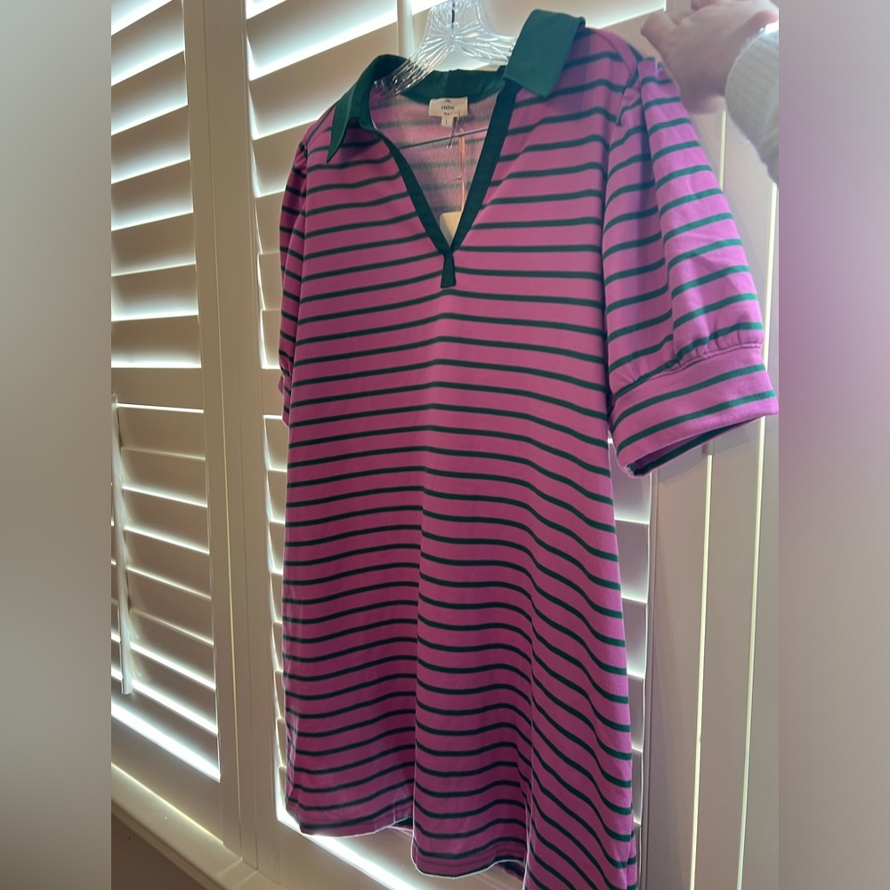 NWT Entro dress. Size large. Pockets!